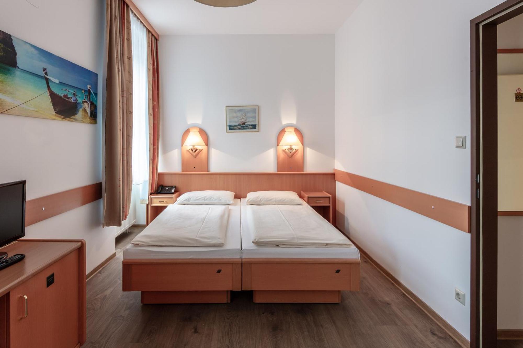 Hotel Admiral Vienna Esterno foto
